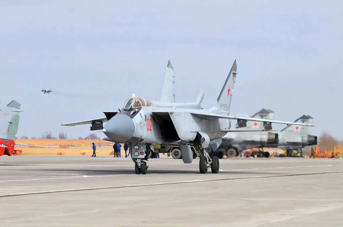 Миг-31 с кинжалом
