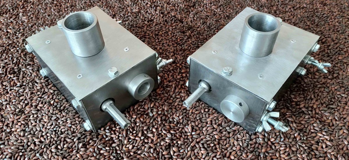 Двухвалковая мельница для шоколада