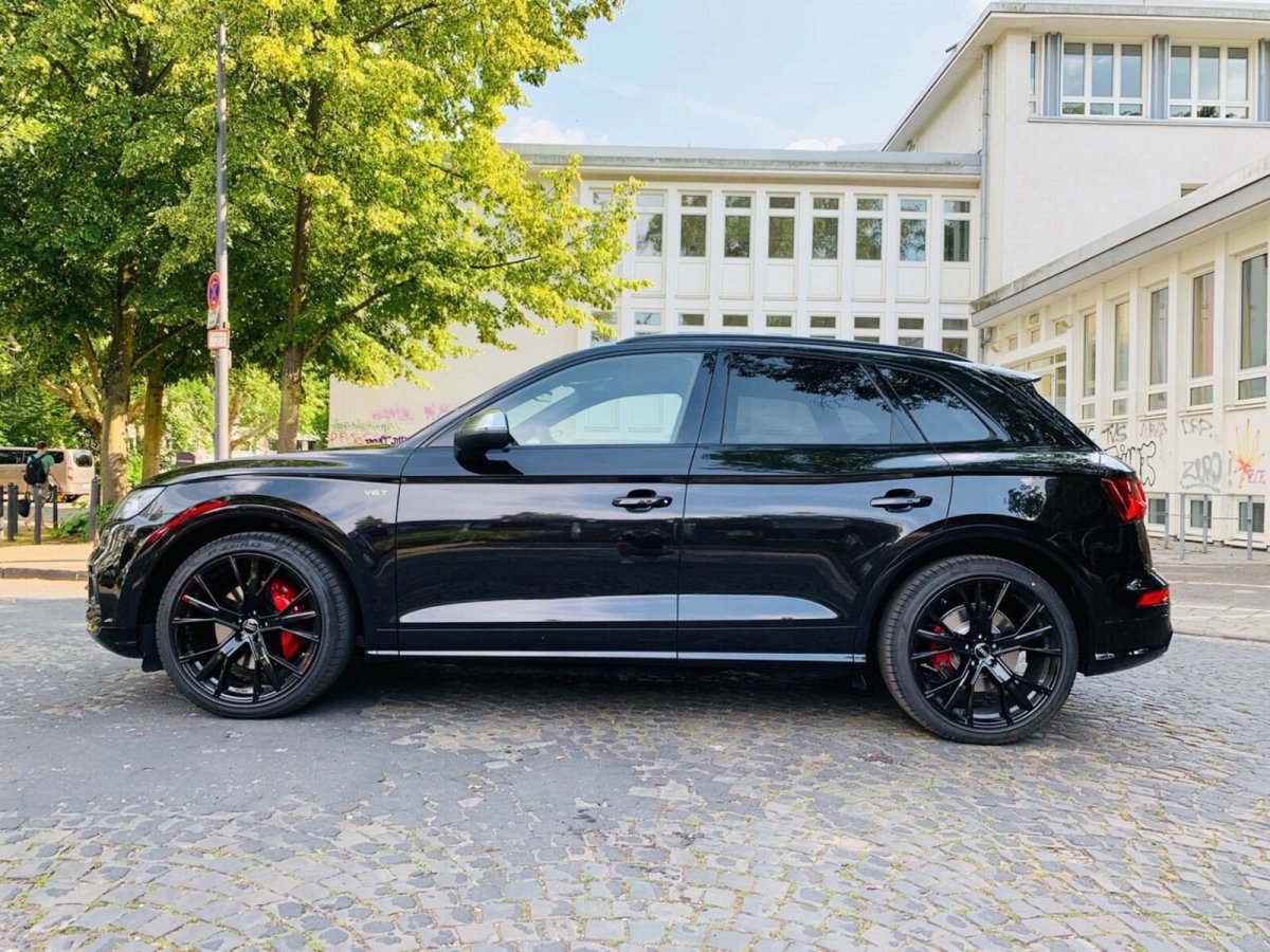 Audi sq5 r21