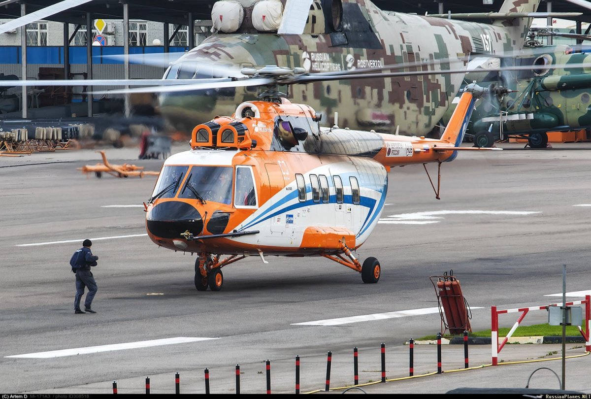 Ми-8 около КБ миля