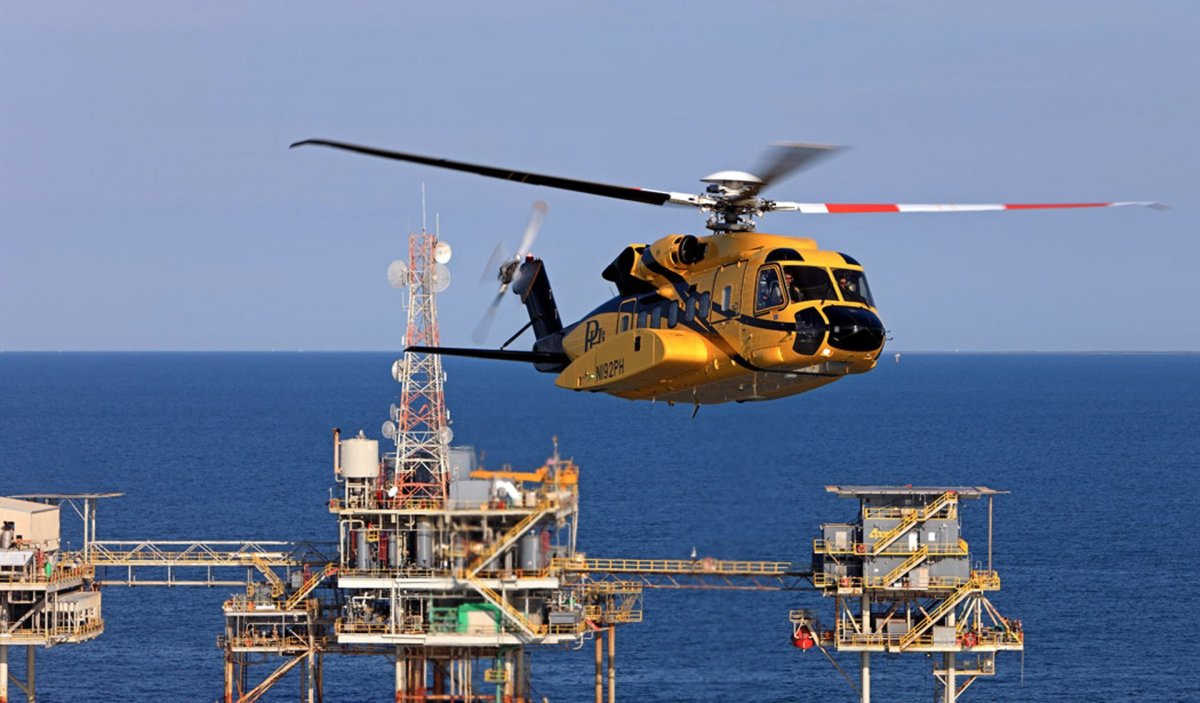 Оффшорный вертолет Британия