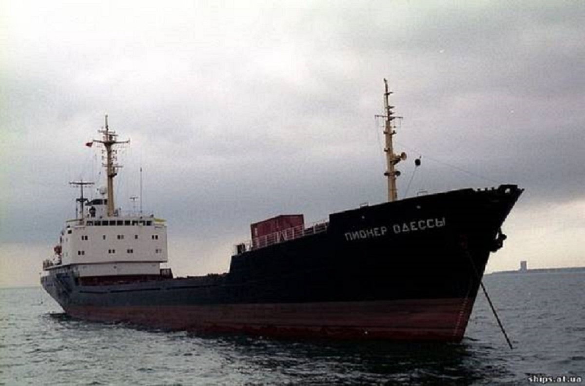 Пионер Одессы судно