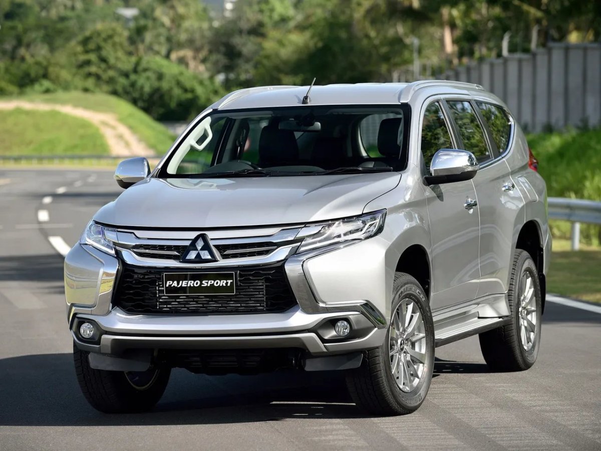 Mitsubishi Pajero Sport 2016