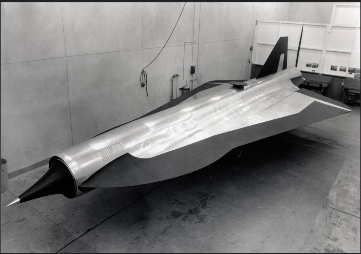 21 D В самолете