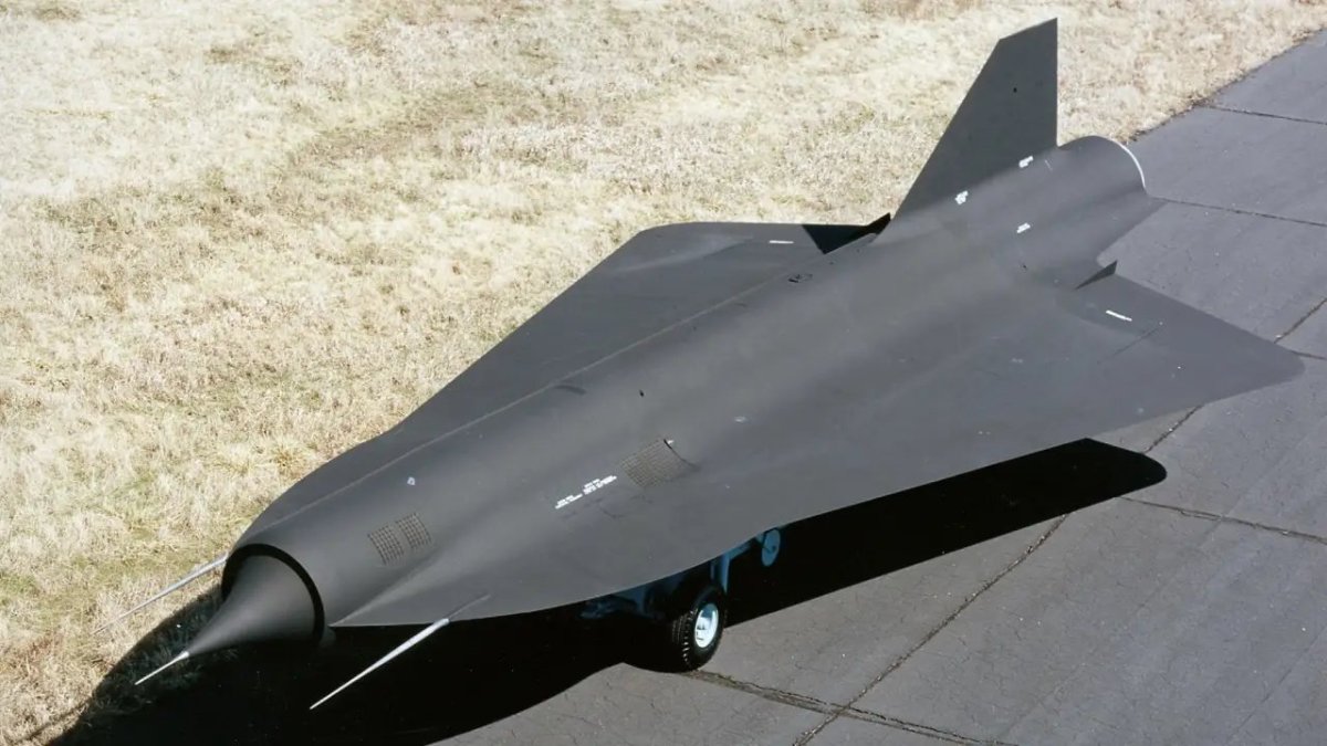 SR 71 беспилотник