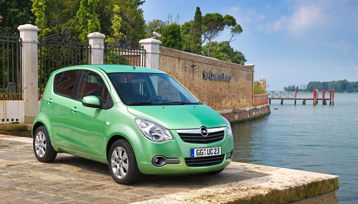 Opel Agila 1