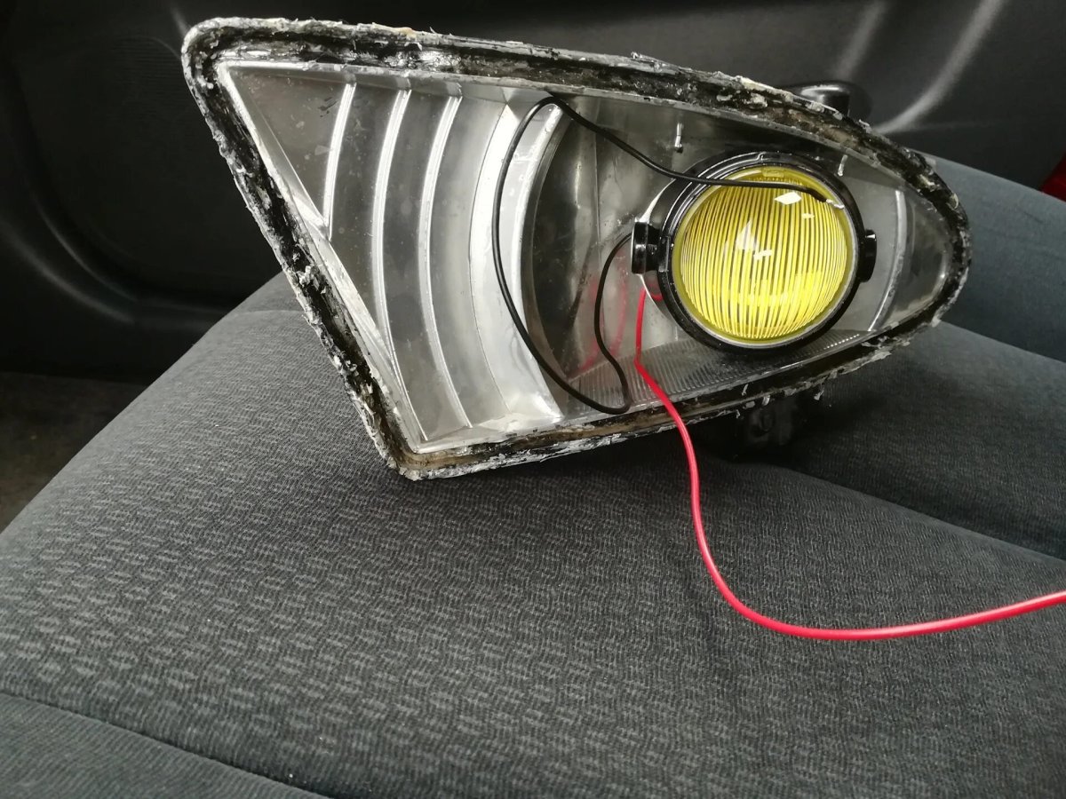 Противотуманки на Хендай Элантра 4