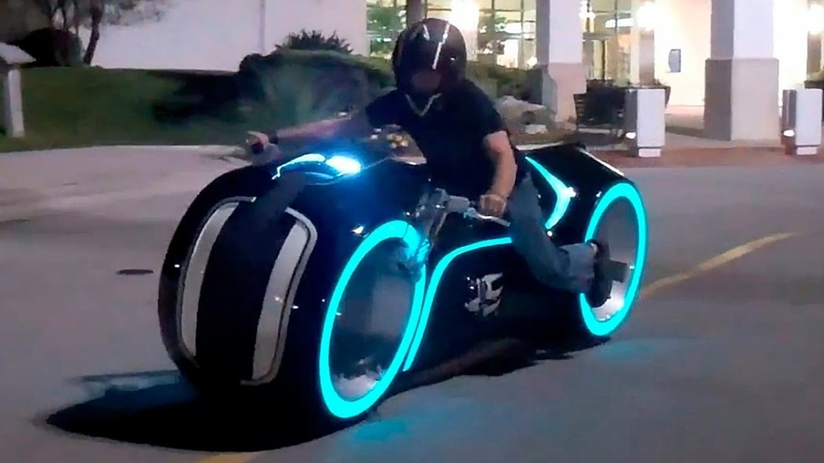 Мотоцикл настоящий