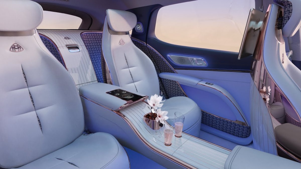 Maybach 2022 Interior