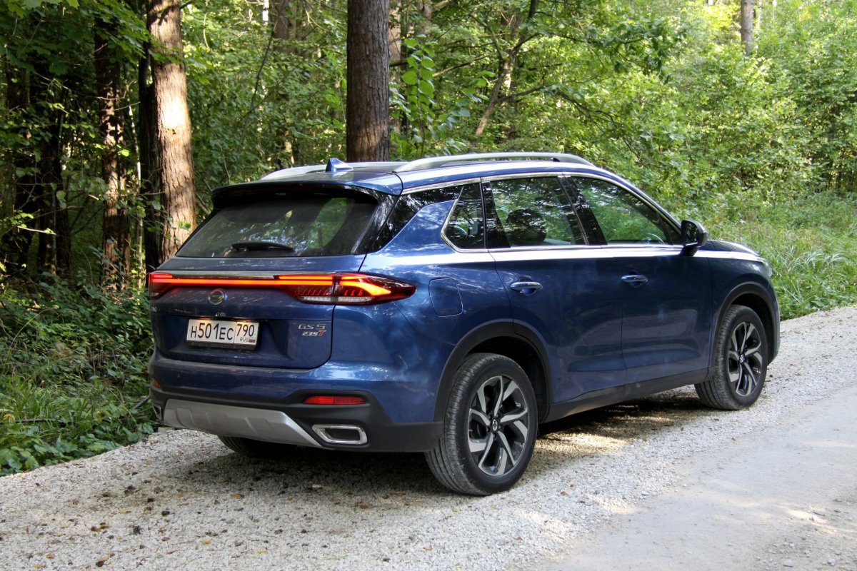 GAC gs5 кроссовер