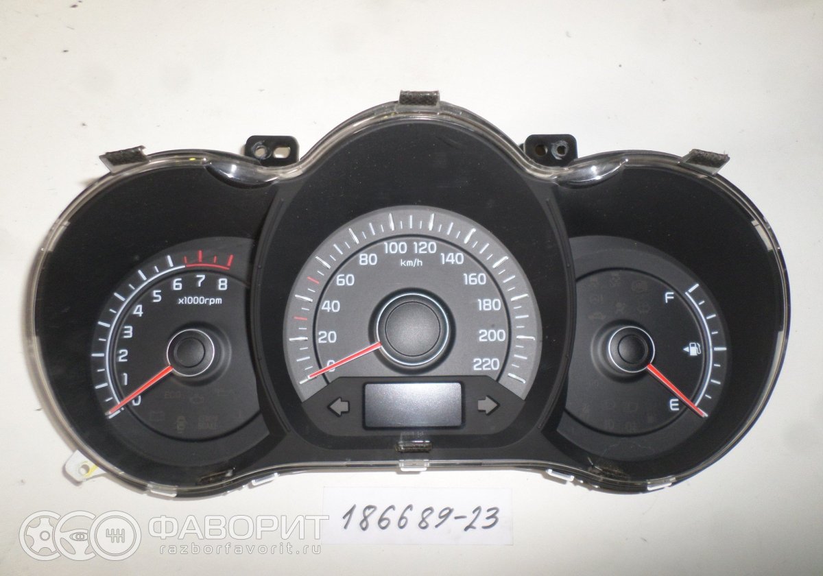 Kia Rio 3 приборка 940034y110