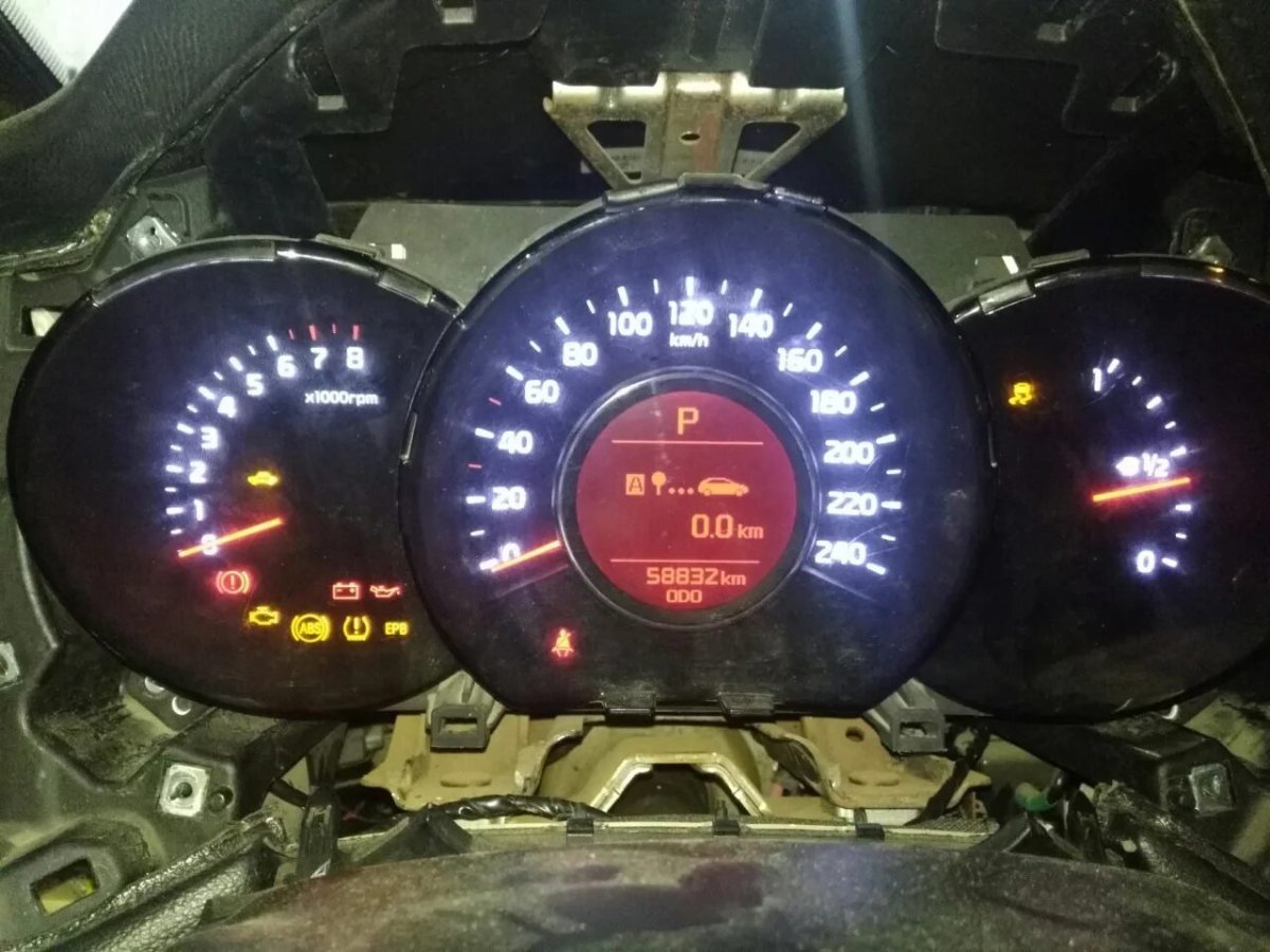 Приборная панель Киа СИД 2015