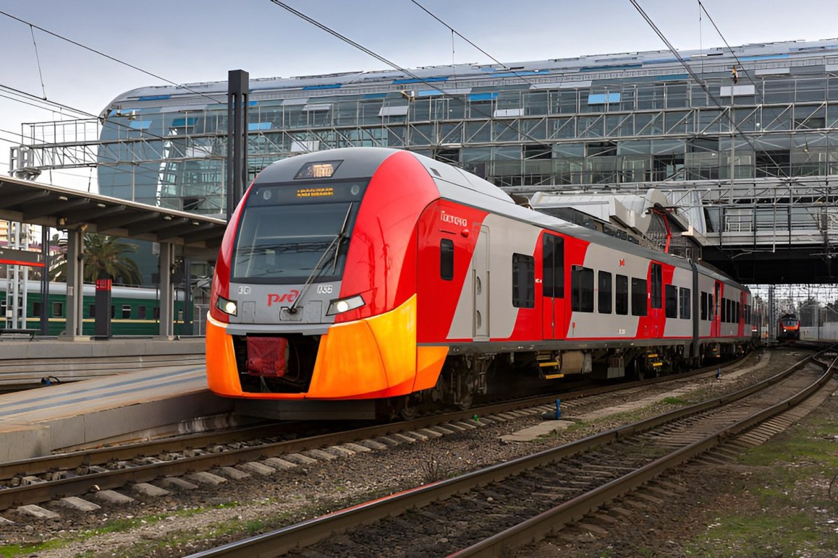 Ласточка электропоезд