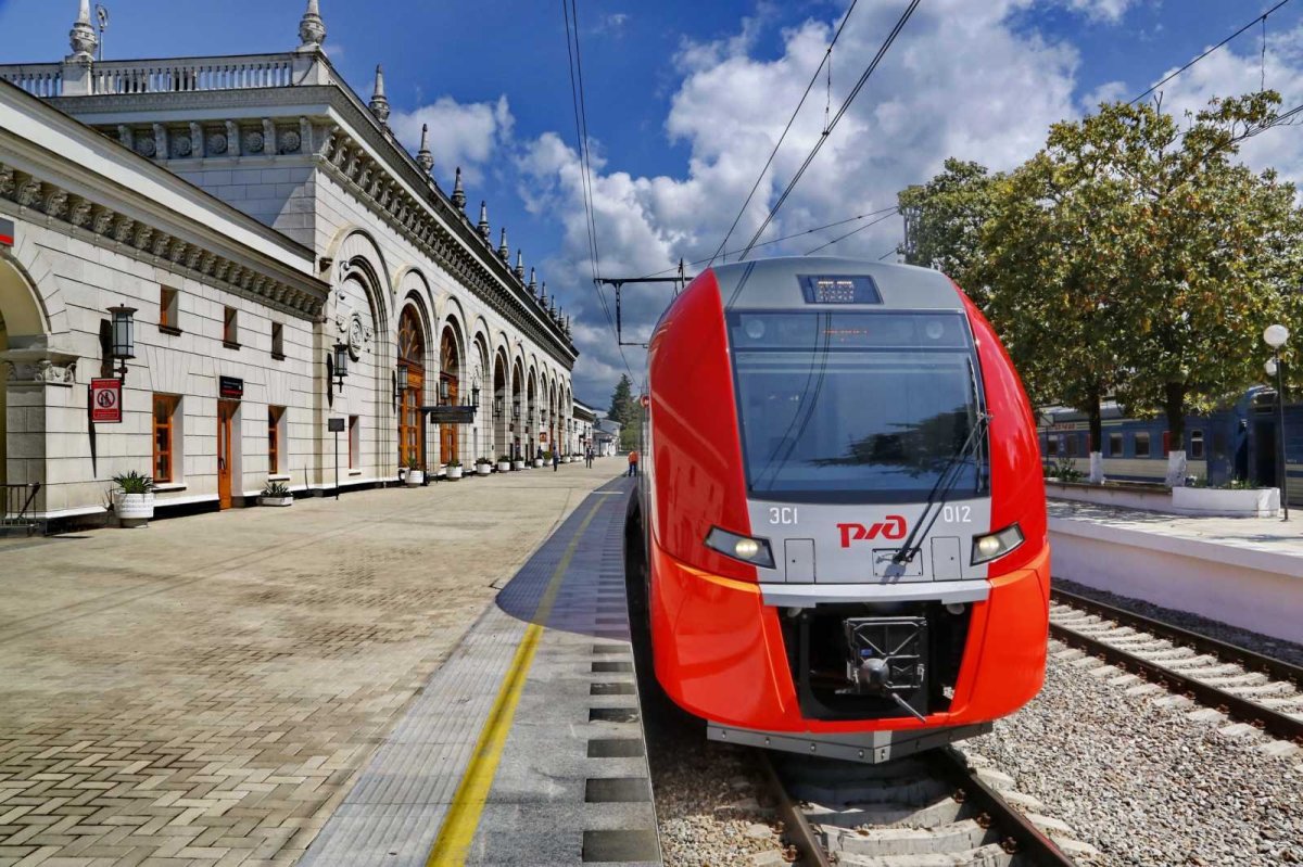 Аэропорт Сочи - Адлер электропоезд Ласточка