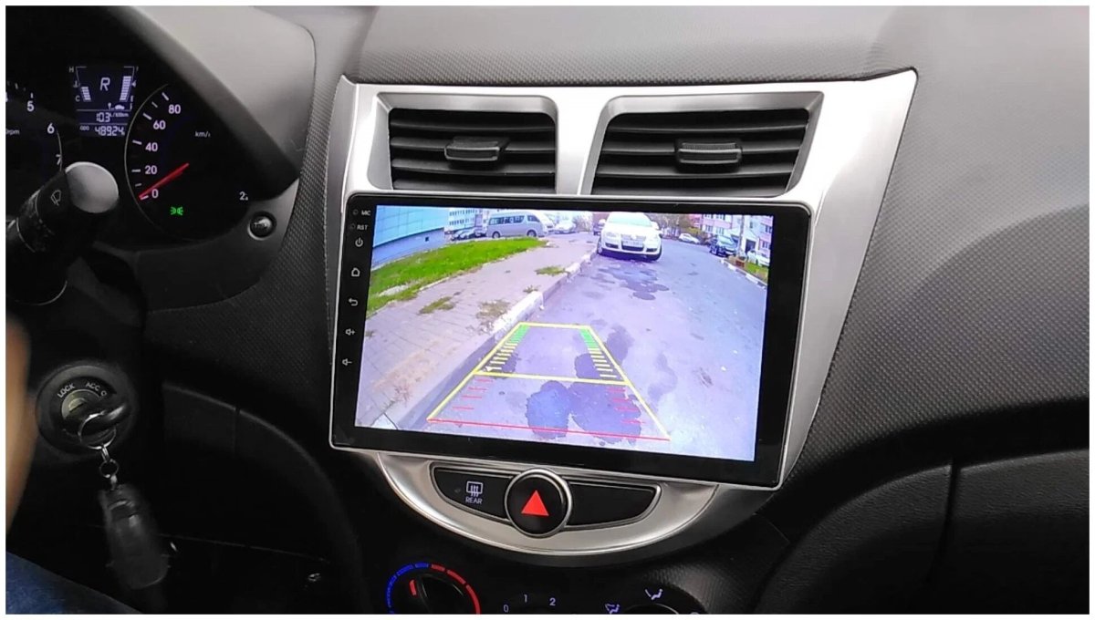 Android магнитола Hyundai Solaris 1