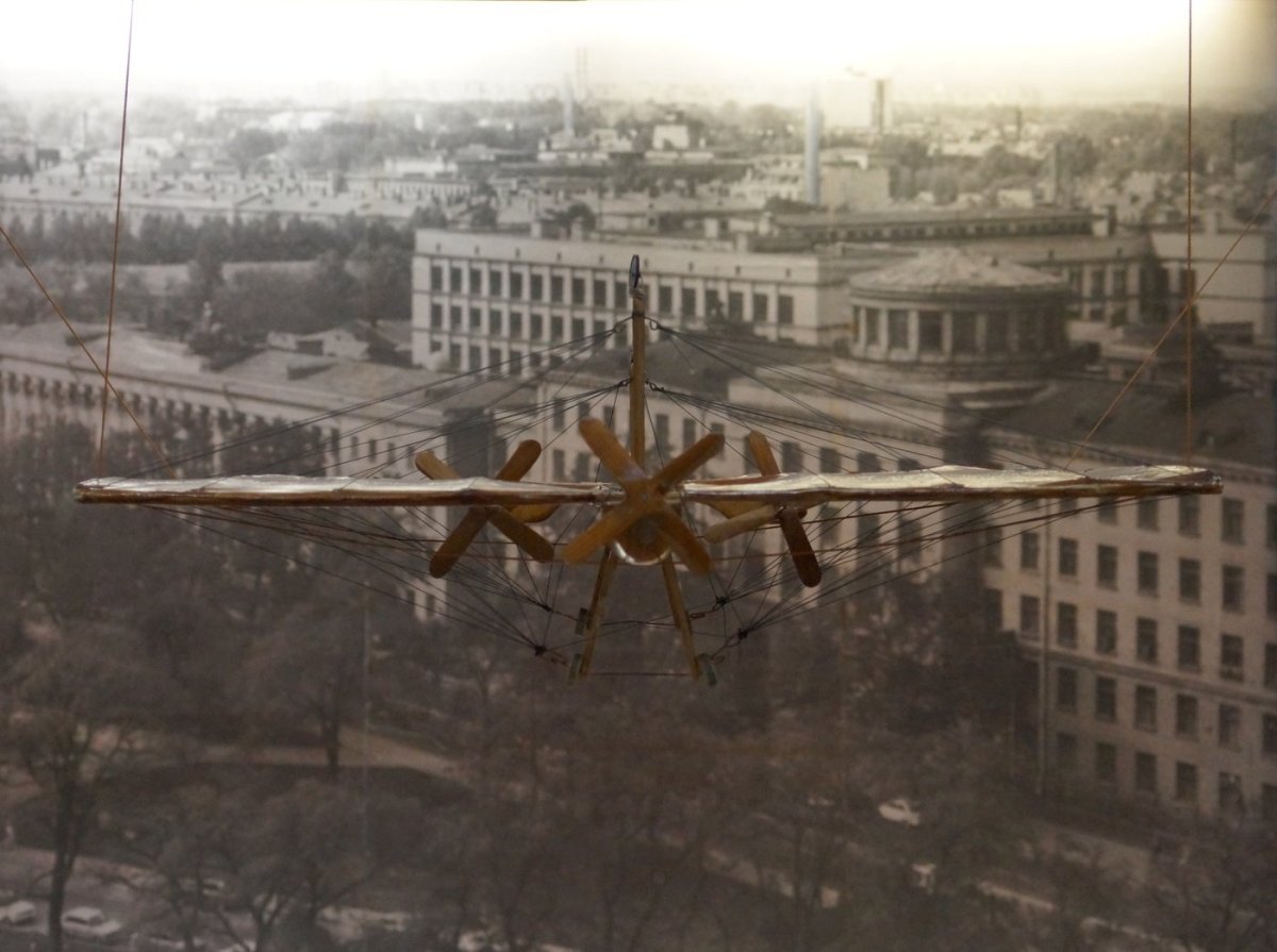 Самолет Можайского первый полет