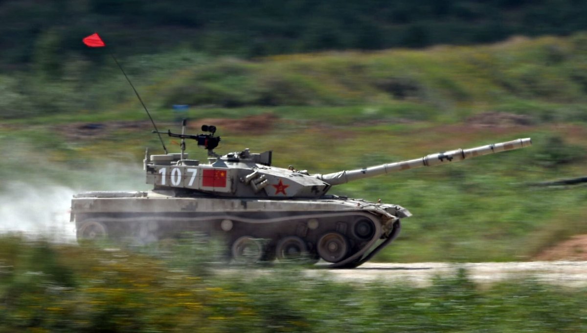 Китайский танк 300