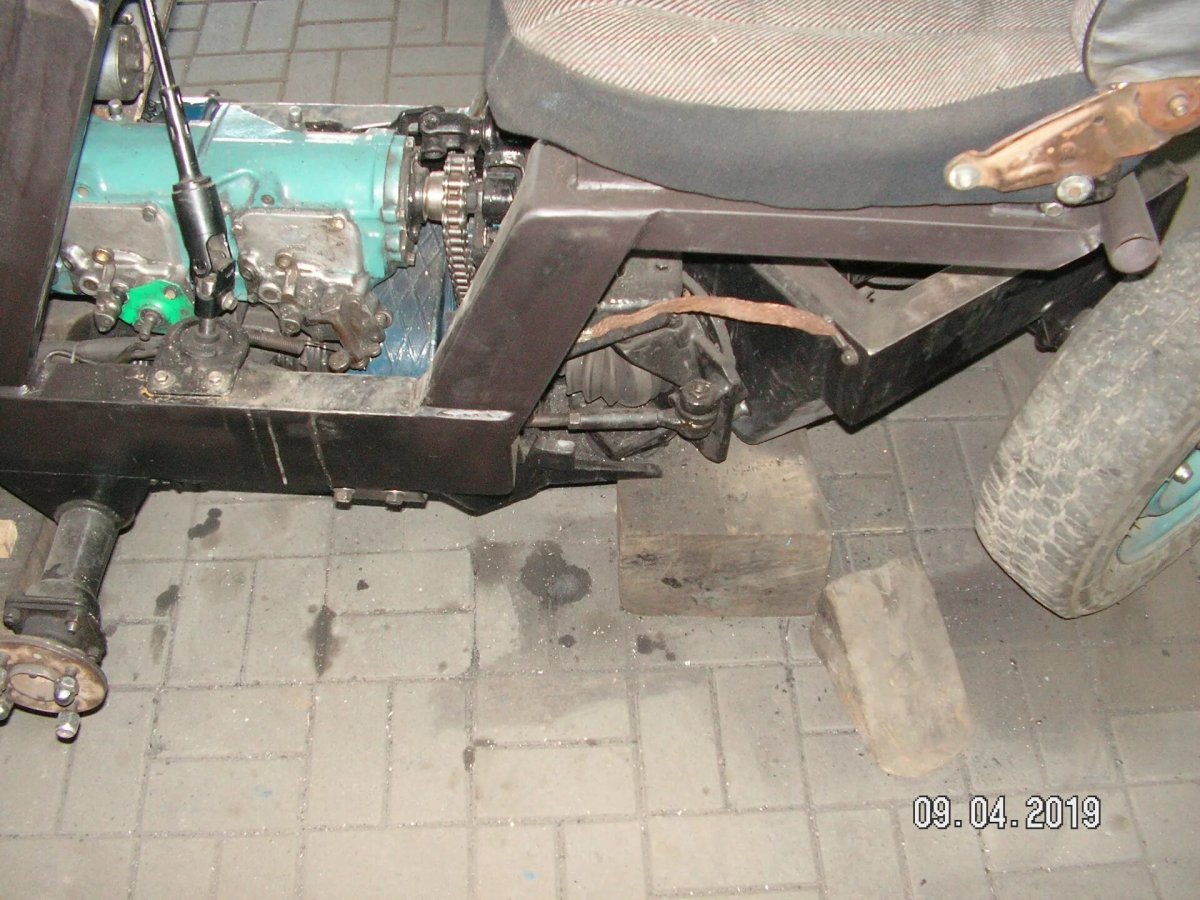 Педаль сцепления на минитрактор