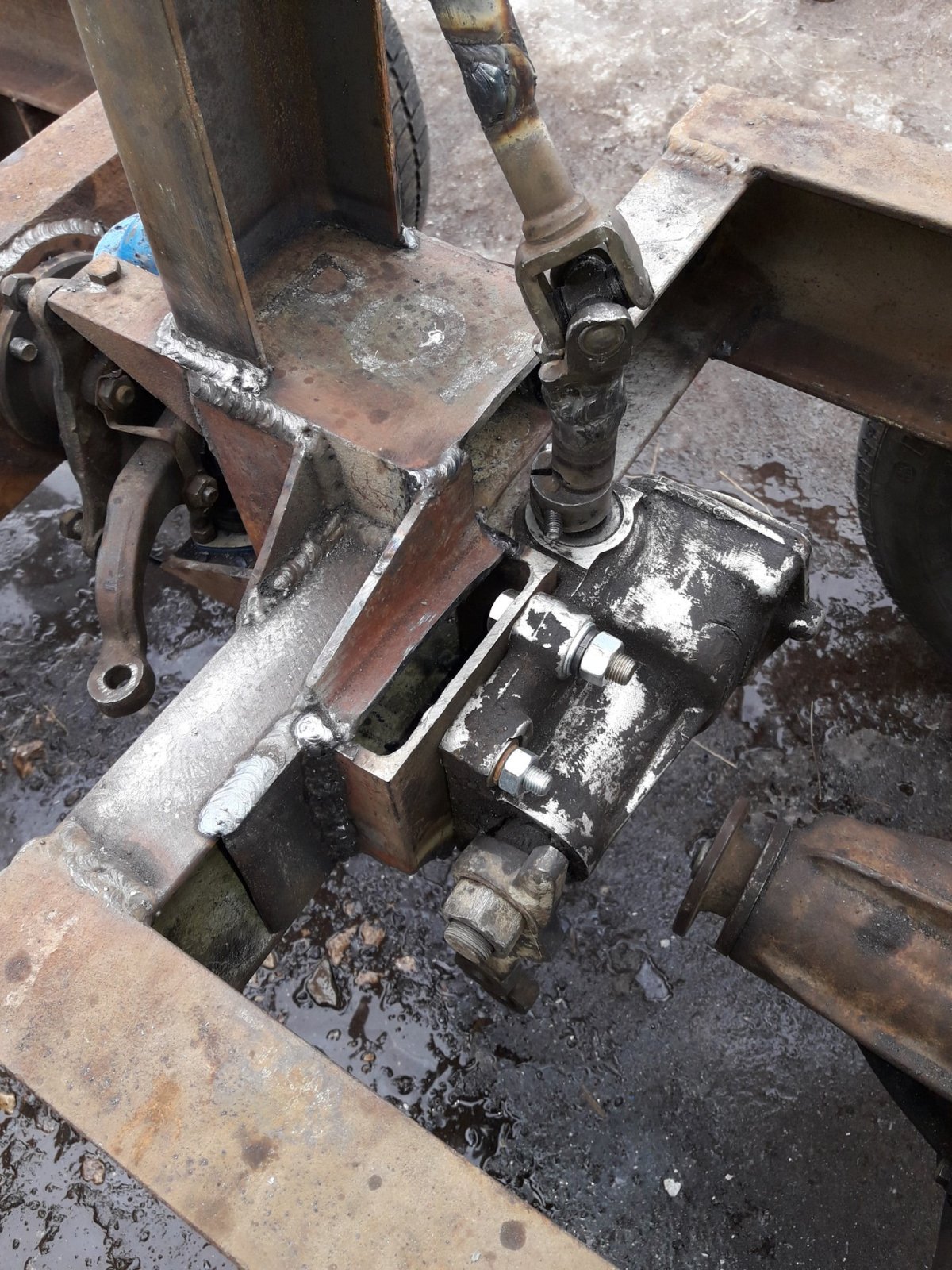 Узел перелома трактора т 150