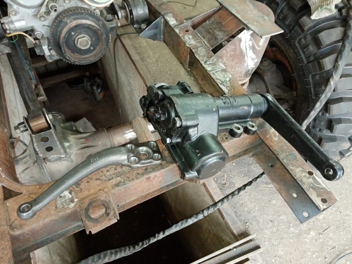 Рулевой редуктор УАЗ 469