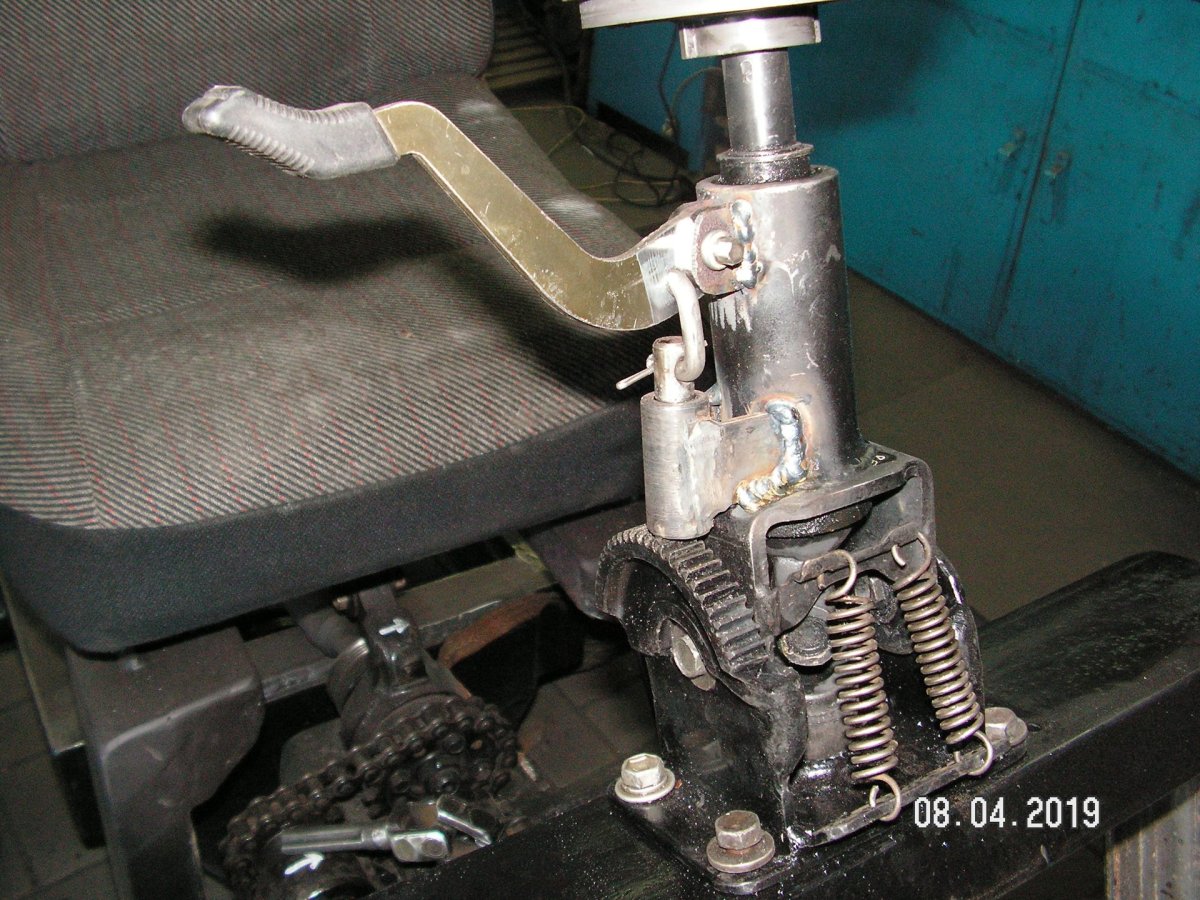 Рулевая колонка ВАЗ на самодельный минитрактор