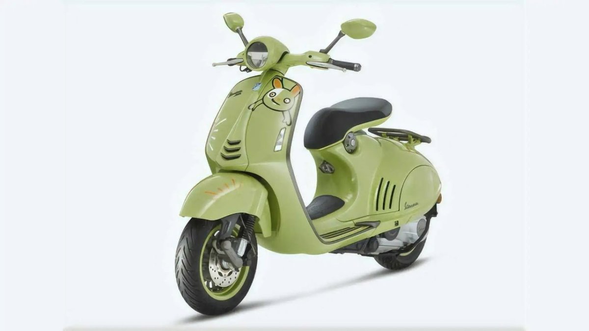 Vespa Armani 946