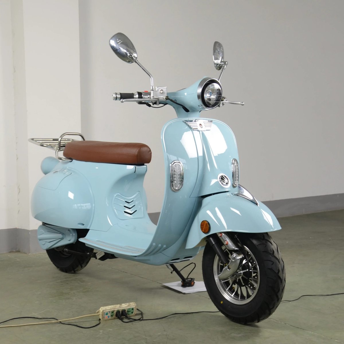 Скутер Vespa 90