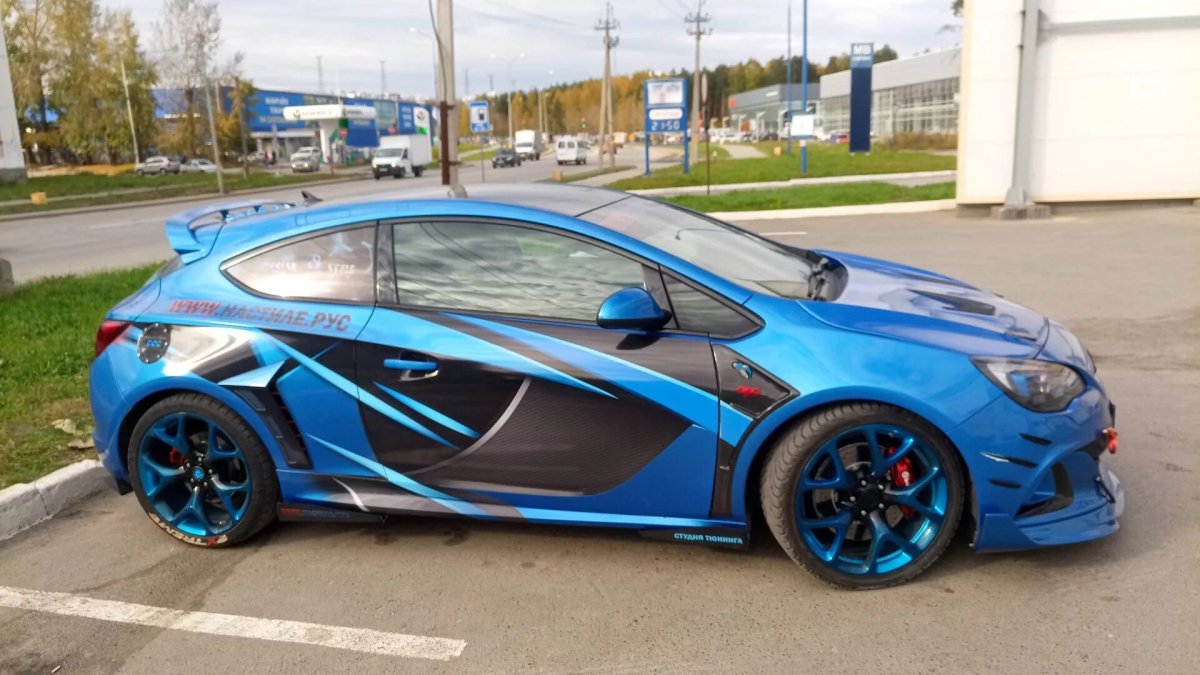 Opel Astra OPC Tuning