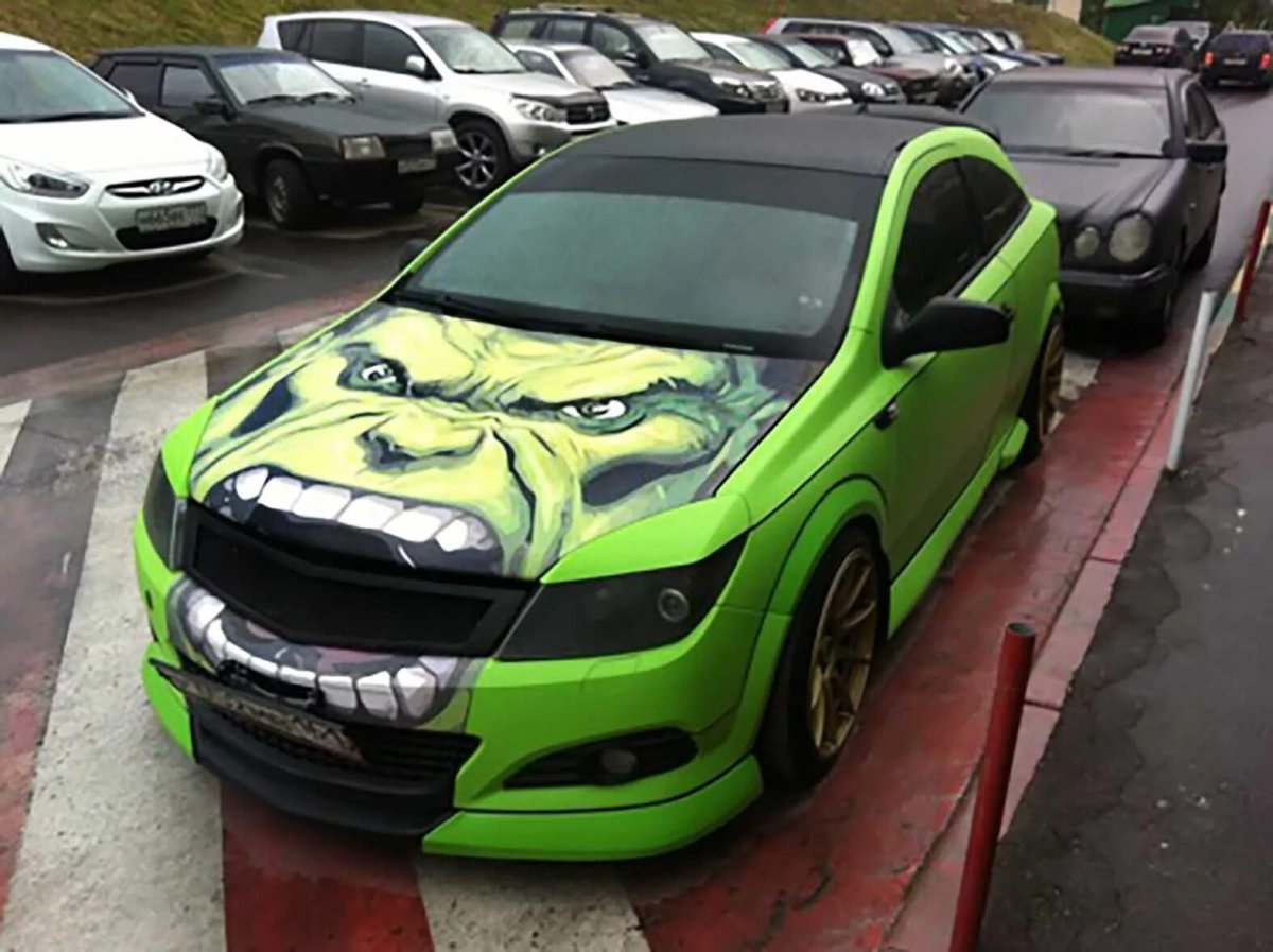 Opel Astra GTC винил