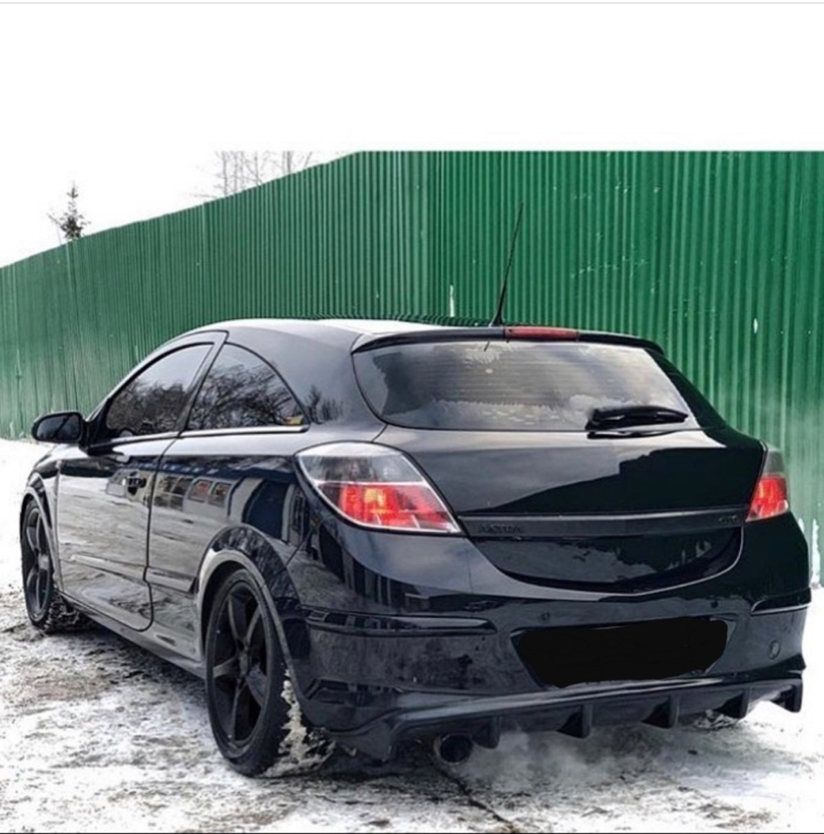 Диффузор заднего бампера Opel Astra h GTC