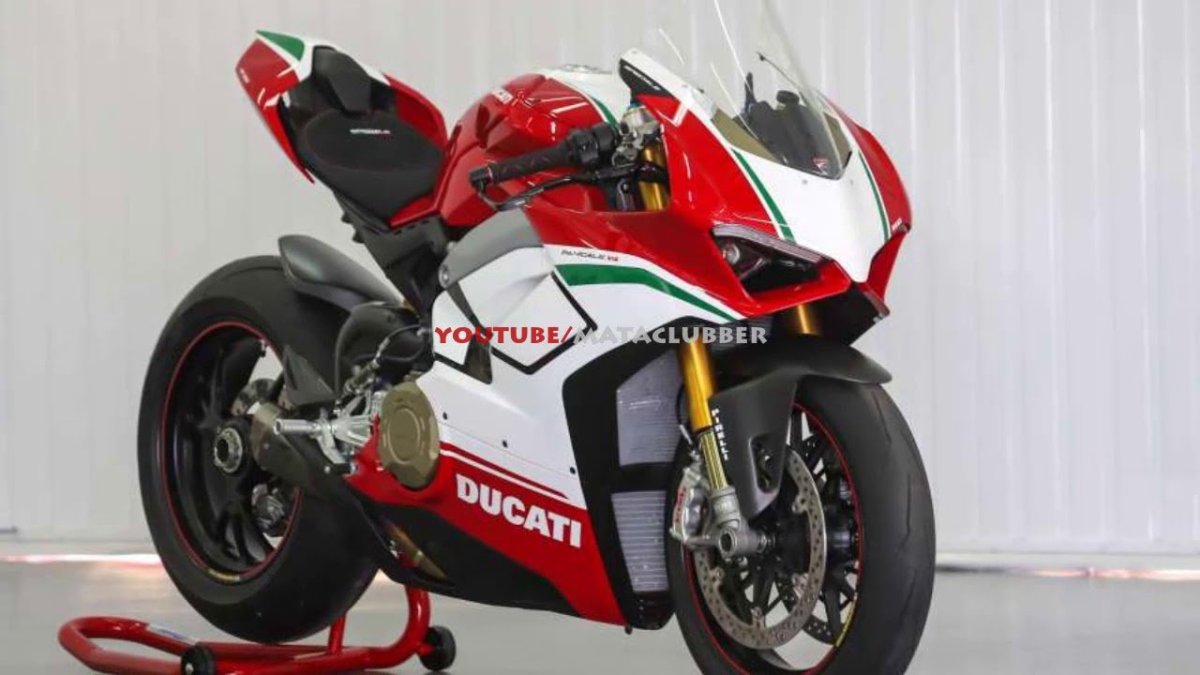 Мотоцикл Ducati Panigale v4 s