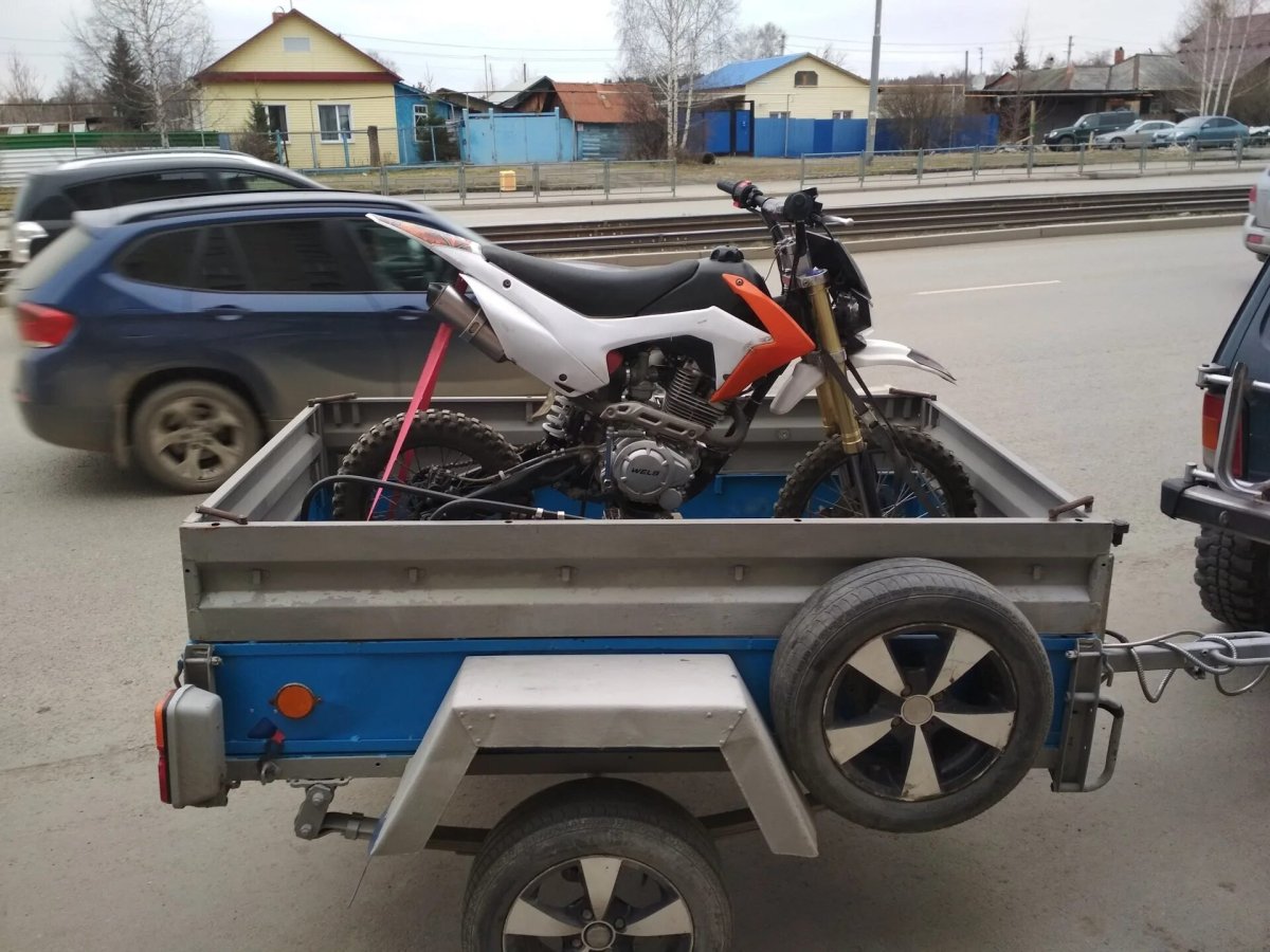 Крепеж груза в прицепе