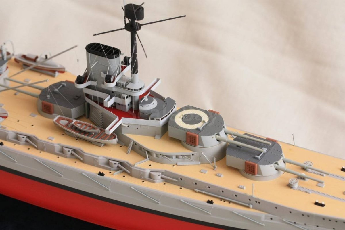 Линкор Кениг модель 1/350