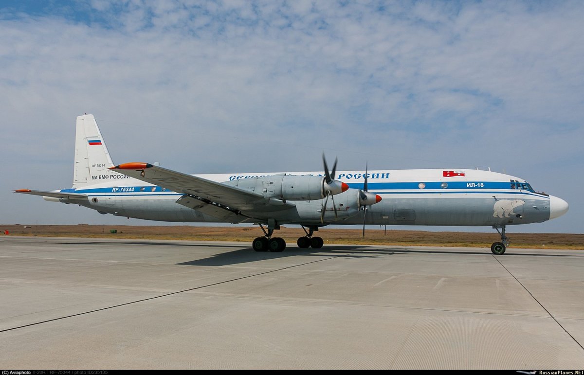 Ил-18 Air Koryo