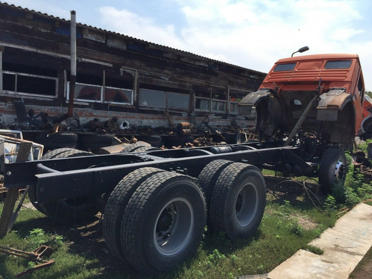 КАМАЗ 55102 без кузова