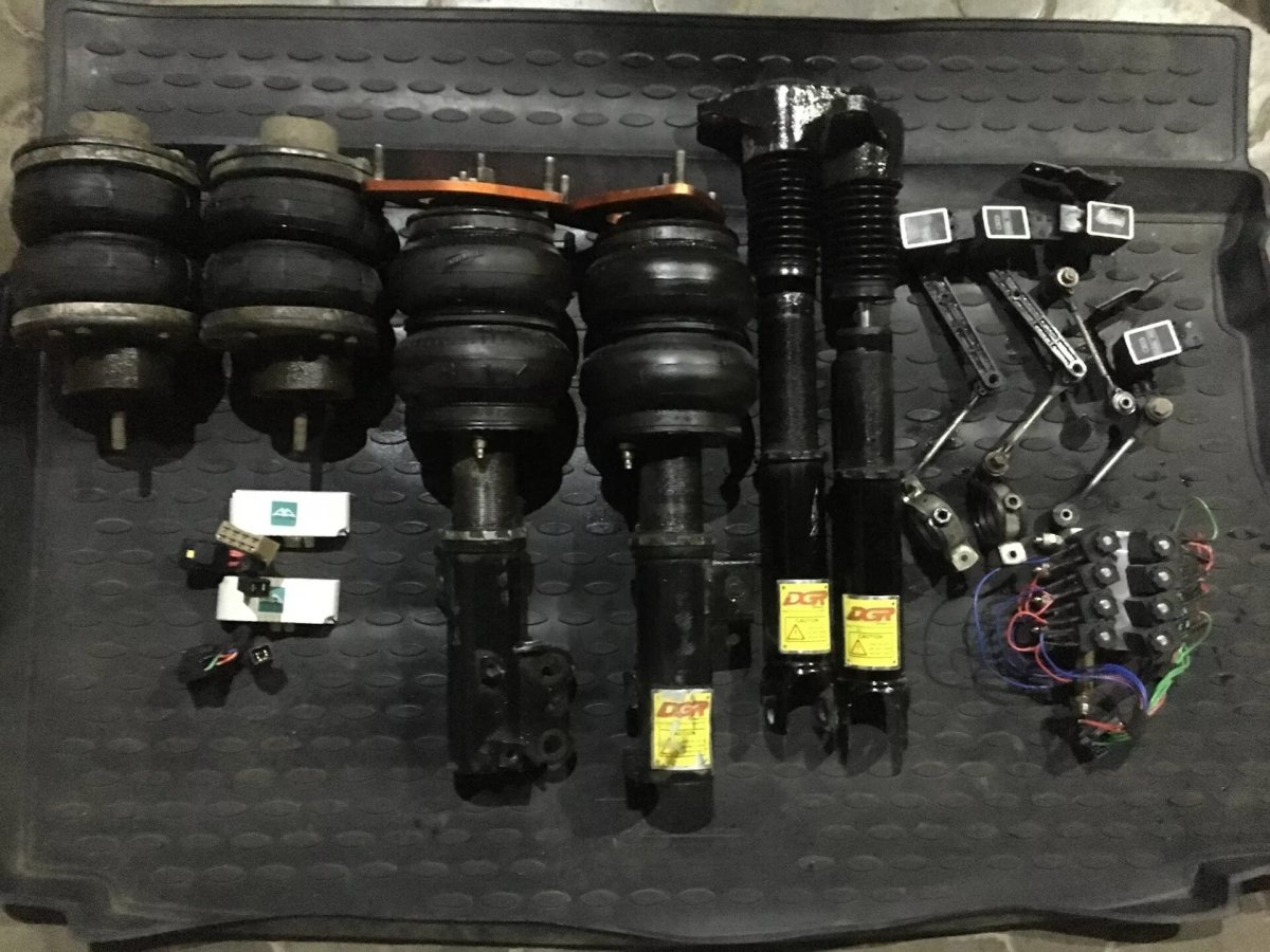 Пневмоподвеска на Hyundai Tucson 2008 года