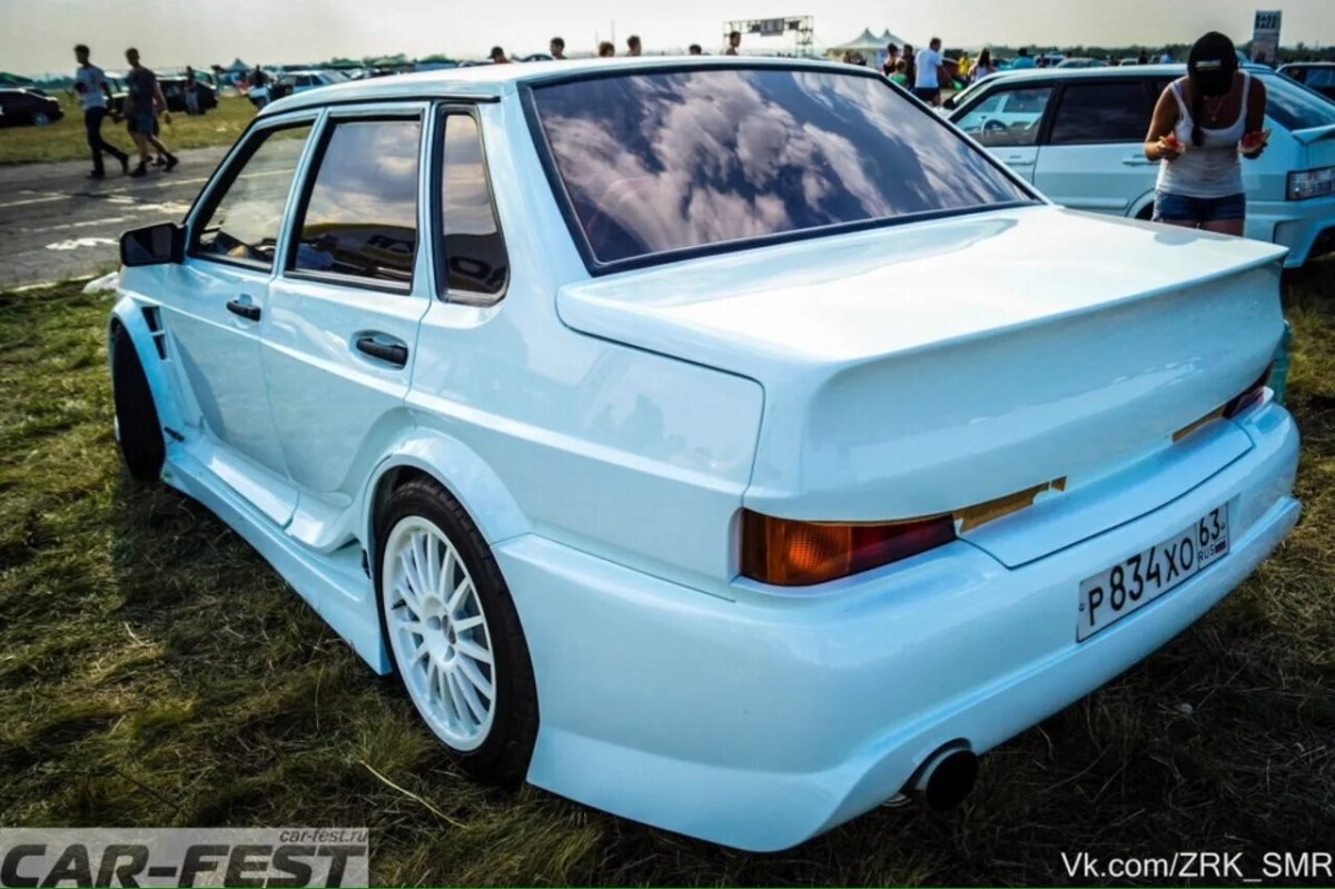 Тюнинговая ВАЗ 2115