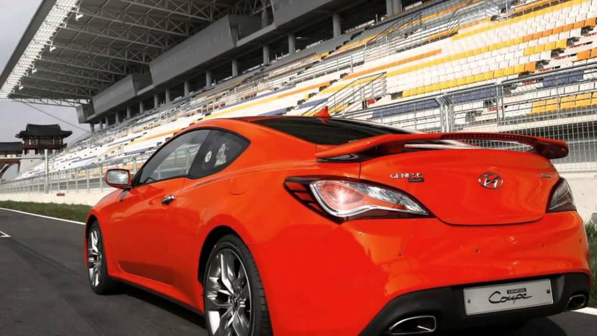 Hyundai Genesis Coupe 2012