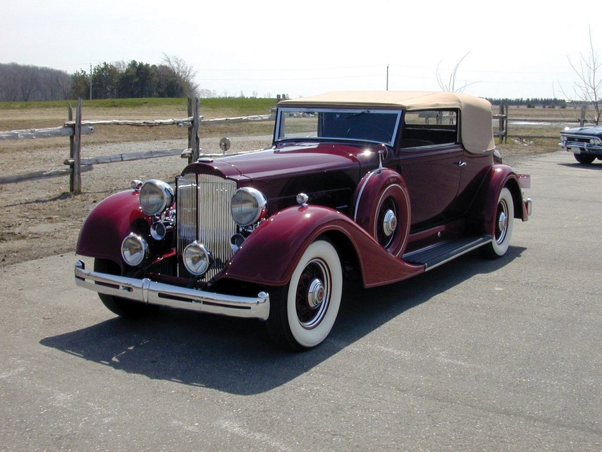 Packard Victoria белая ТСК