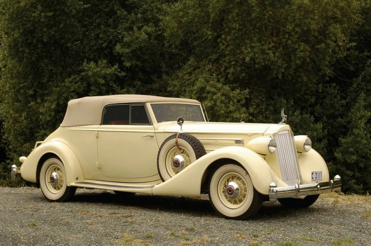 Паккард Твелв кабриолет