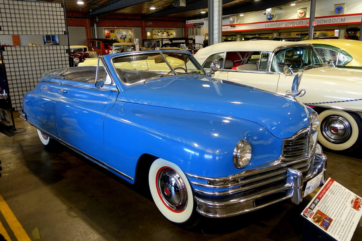 Packard Victoria 1948