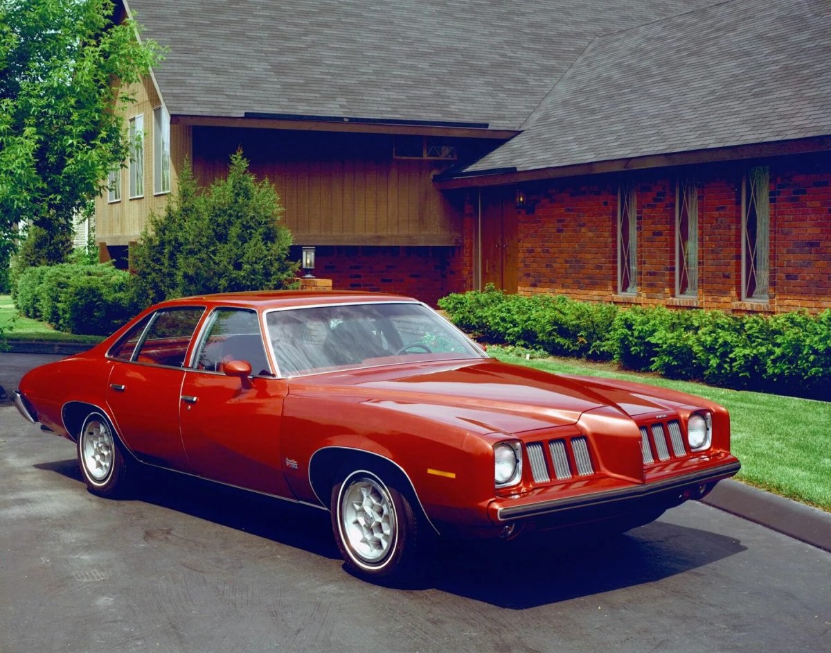 1973 Mercury Montego sedan