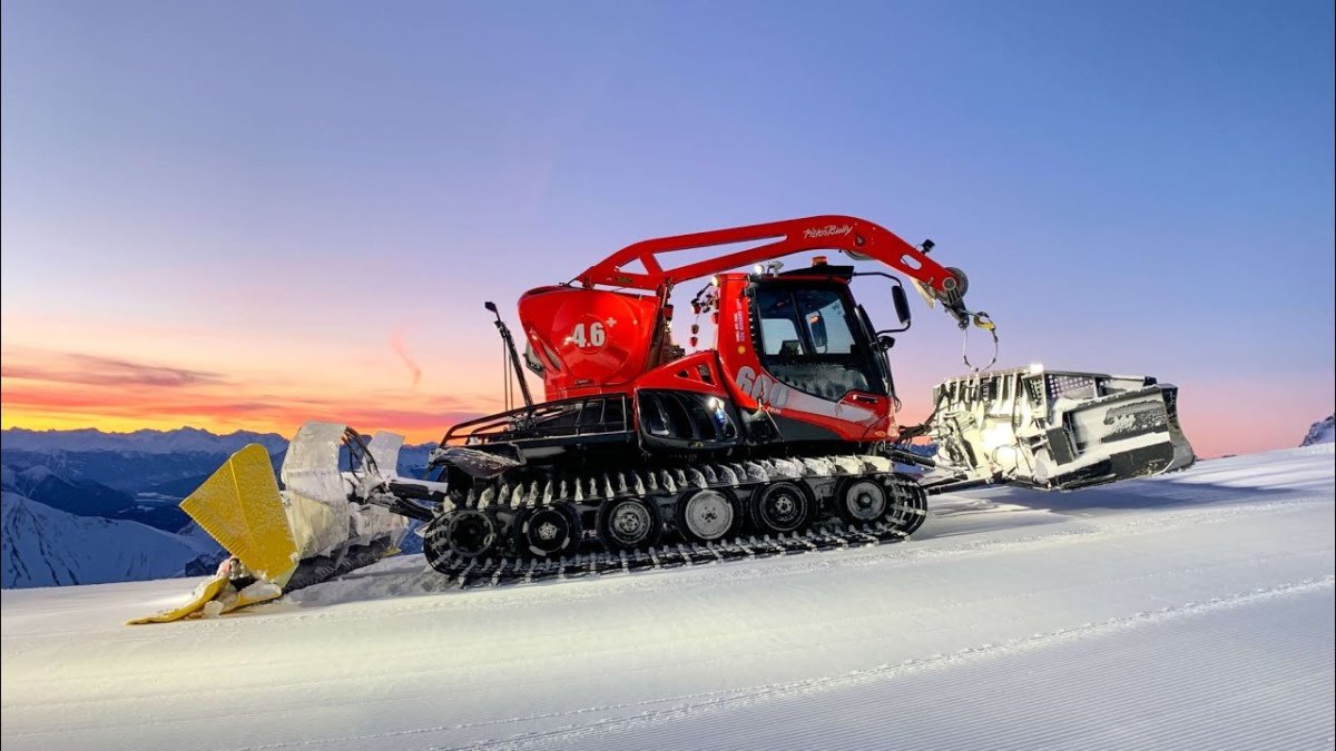 PISTENBULLY 300 Polar