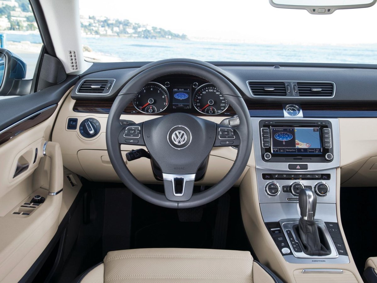 Volkswagen Passat cc 2012 салон