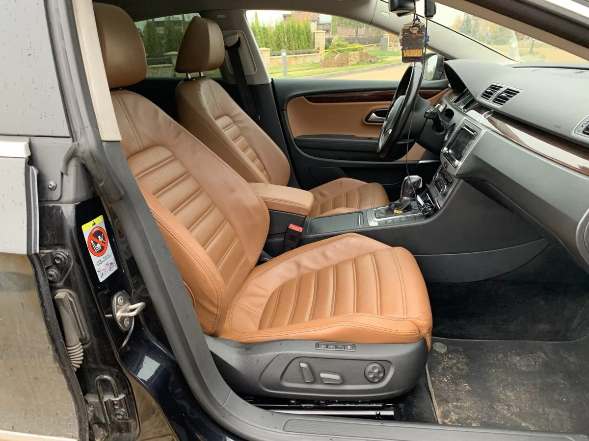 Салон Фольксваген Пассат б7 коричневый