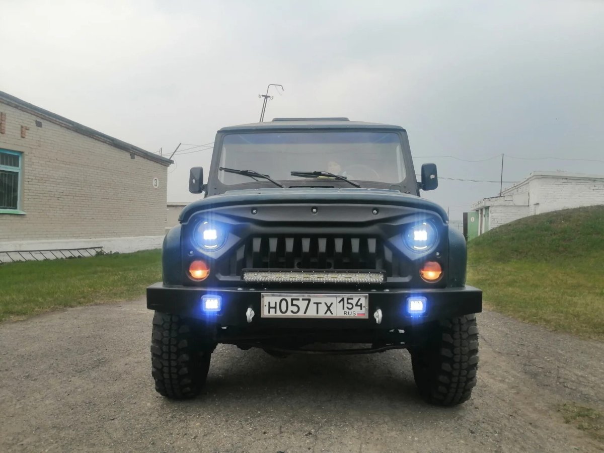 Решетка радиатора УАЗ Хантер тюнинг