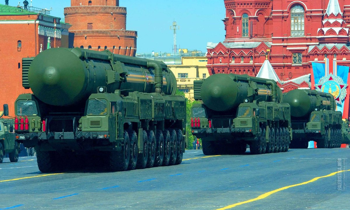 РС-24 Ярс на красной площади