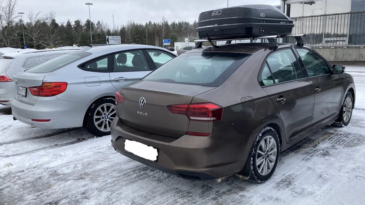 Багажник на крышу Фольксваген поло лифтбек 2020