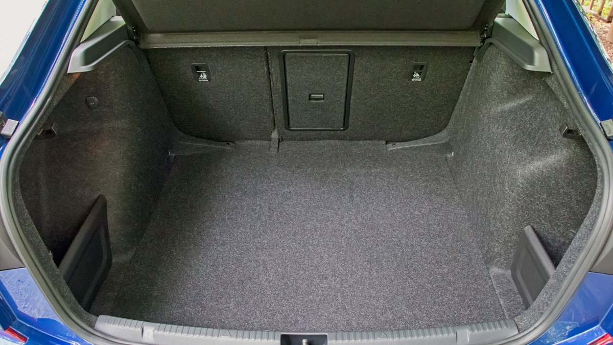 Фольксваген поло 2021 багажник