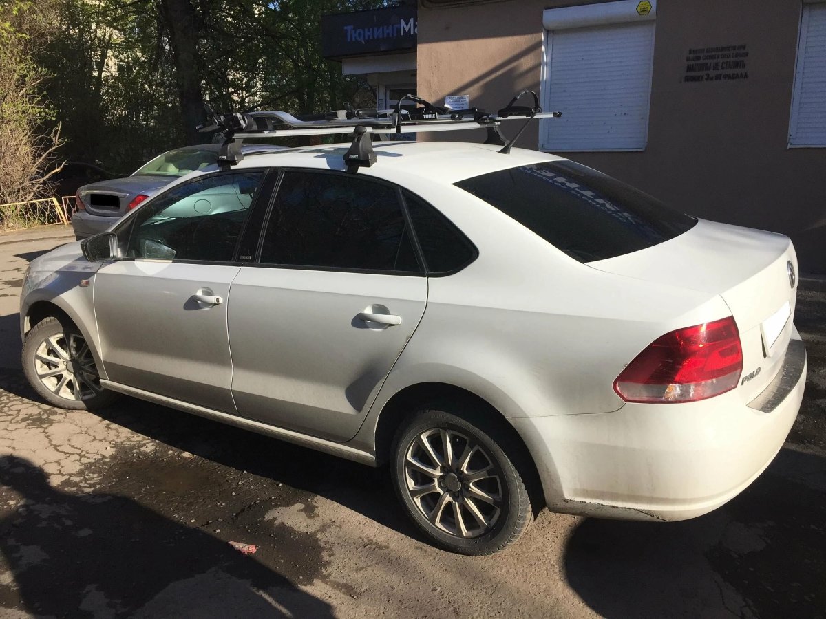 Поло седан с багажником на крыше Атлант